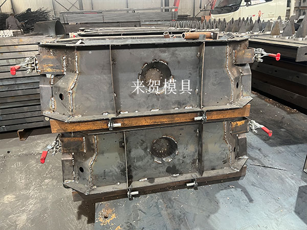 階梯式生態(tài)護(hù)坡模具 階梯式生態(tài)護(hù)坡模具